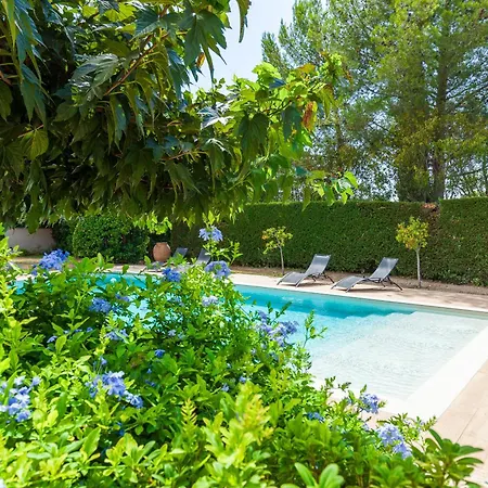 Cocon Avec Piscine Et Jardin Marsiglia